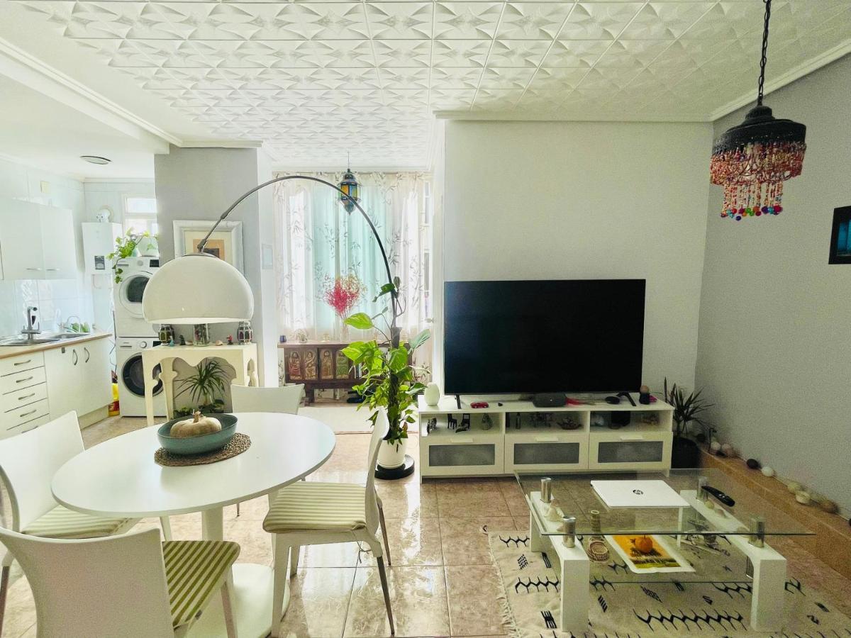 Habitacion Privada En Piso Compartido Valencia Ngoại thất bức ảnh
